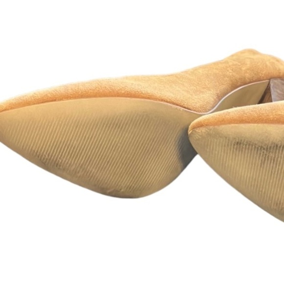 Bcbg Clarice Block 4” Heel Pumps Tan Suede Wood Heels Size 9 - Picture 6 of 9